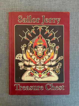 Sailor Jerry Treasure Chest y Tattoo Drawings de segunda mano por
