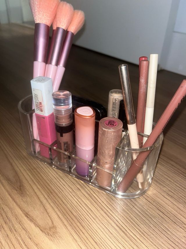 organizador maquillaje, material escolar