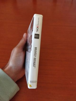 BRAVELY DEFAULT