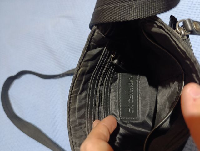 Borsello Calvin Klein nero