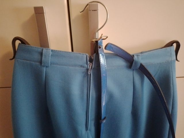 Gonna donna in pura lana vergine 100%