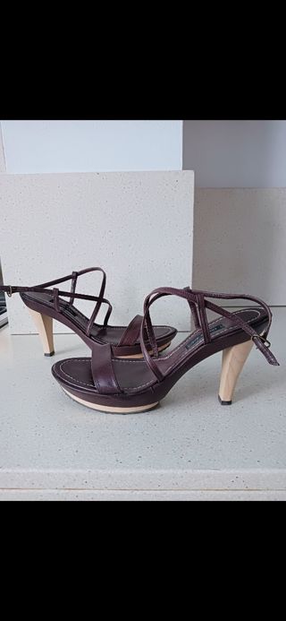 Sandalias ARMAND BASI de piel
