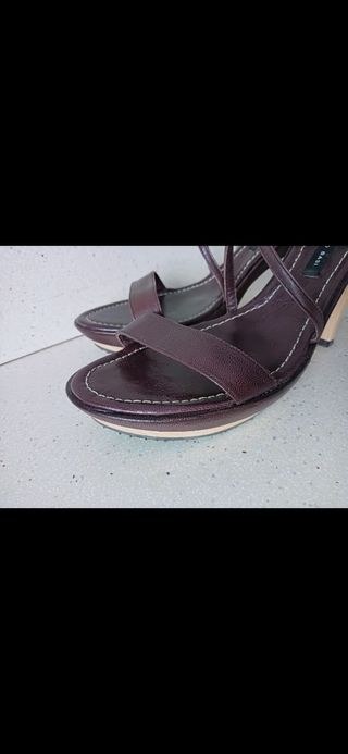 Sandalias ARMAND BASI de piel