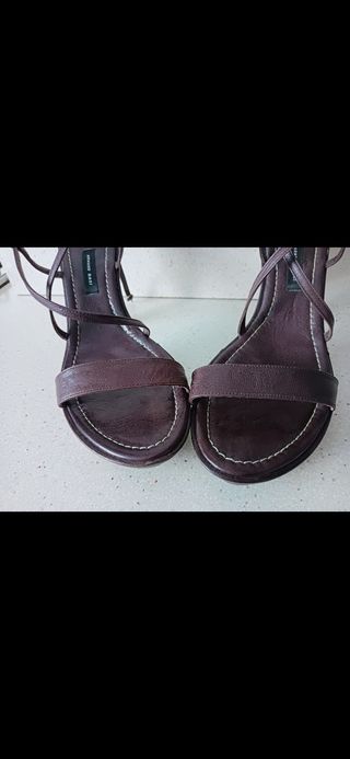 Sandalias ARMAND BASI de piel
