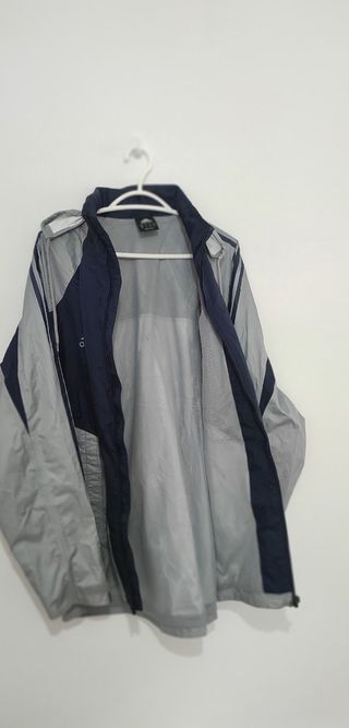 Chubasquero retro Adidas oversize 2000' y2k