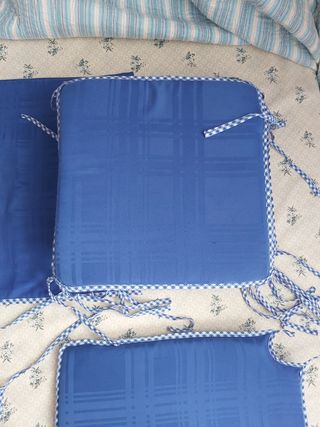 Mantel y conjunto de mesa