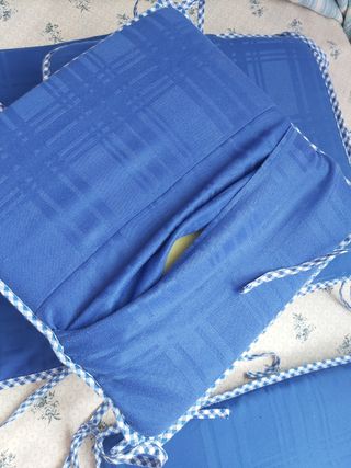 Mantel y conjunto de mesa