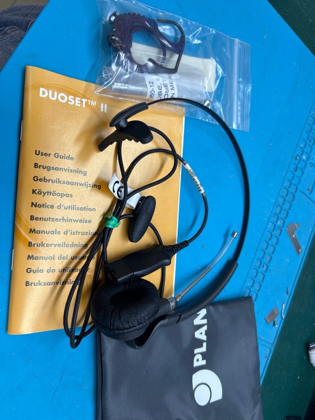 Cascos manos libres Plantonics