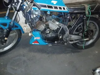 Bultaco chispa, bultaco thump Benelli 504 sport