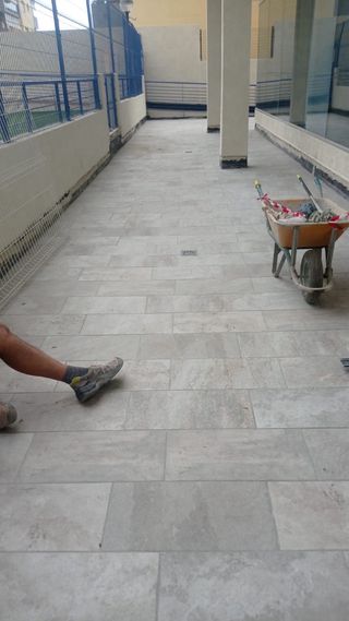 Porcelanico cambridge bone 30X60