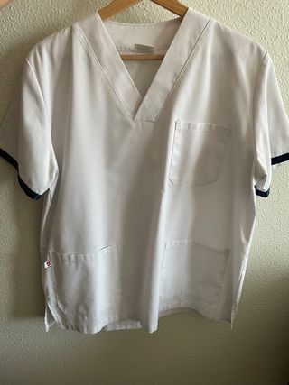 Uniforme de trabajo blanco