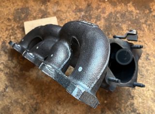 Turbo compresor y colector. Volkswagen Golf