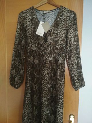 Vestido largo de estampado animal