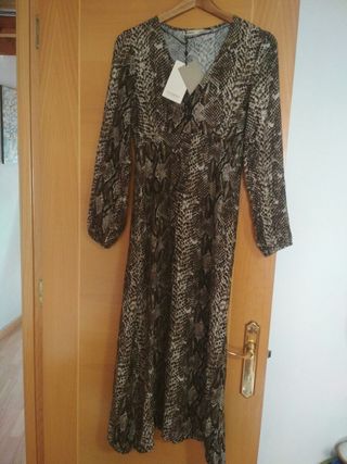 Vestido largo de estampado animal