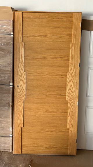 Puertas roble nuevas en block