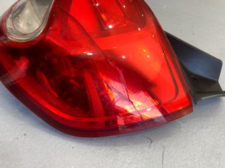 piloto trasero derecho renault clio 2010