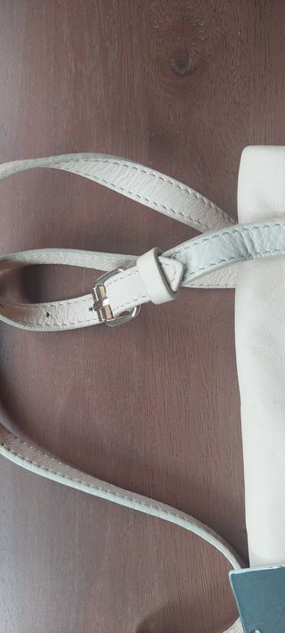 Bolso de piel a estrenar