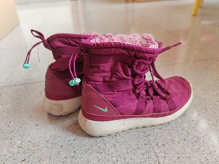 Botas invierno Nike talla 37,5