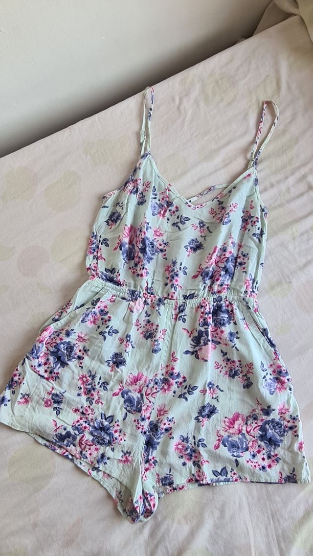 Mono flores azul de H&M