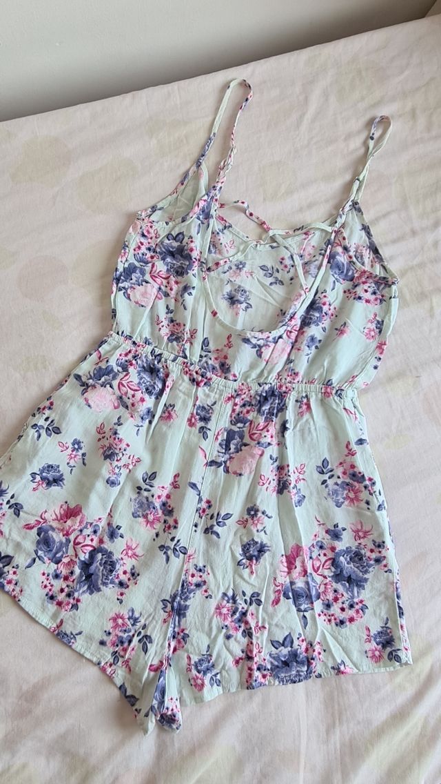 Mono flores azul de H&M