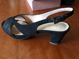 Sandalias de piel, talla 38, Prestigio