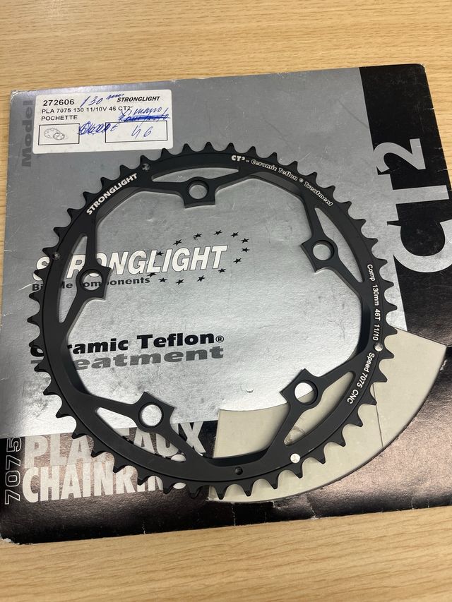 Platos Carretera Stronglight