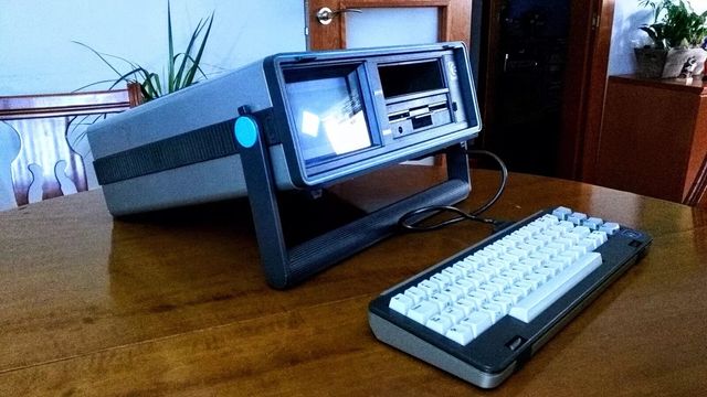 Commodore SX-64 (PAL)