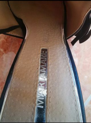 Sandalias negras