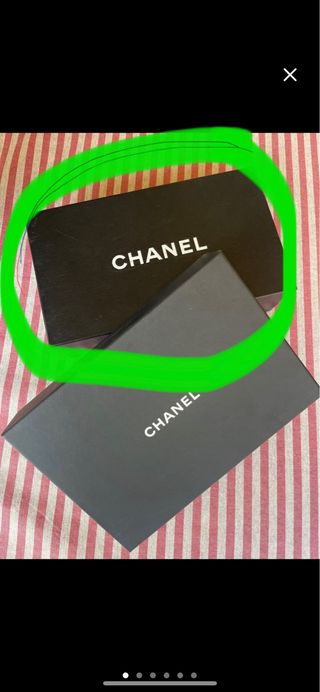 scatola Chanel nera 