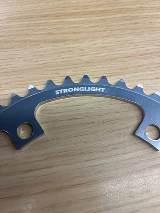 Platos Carretera Stronglight