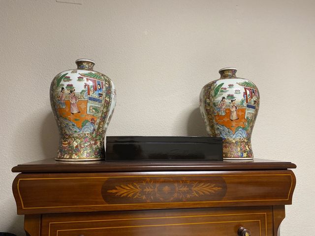 Pareja de jarrones chinos antiguos