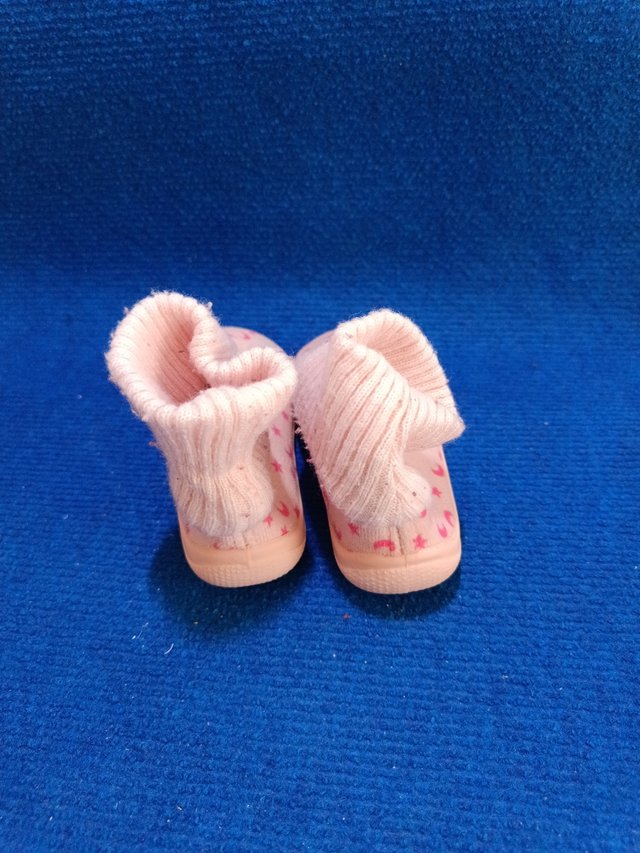 Zapatilla talla 21-22