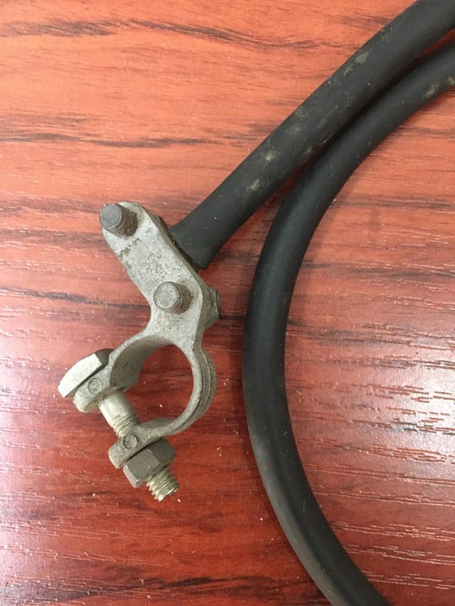Clausor antirrobo desconectador Renault R8