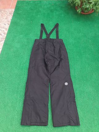 Pantalón de nieve negro con tirantes talla 146/152