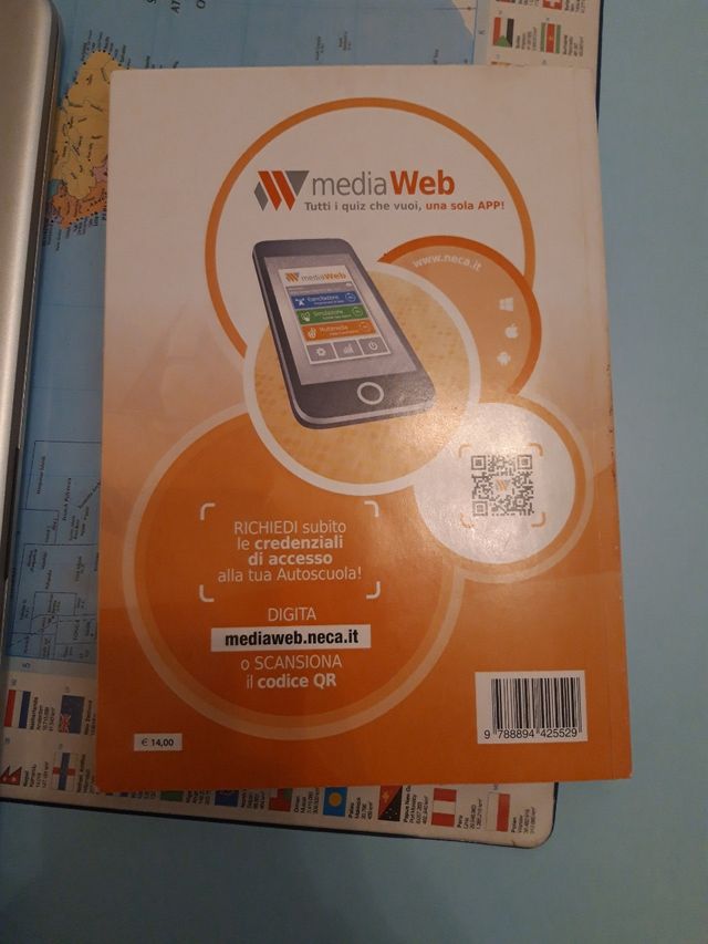 Manuale per la patente A e B