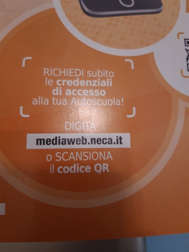 Manuale per la patente A e B