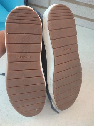Zapatillas levis