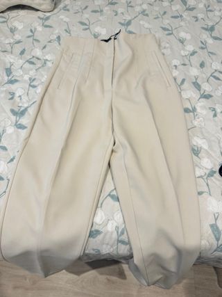 Pantalon pitillo talle alto Zara