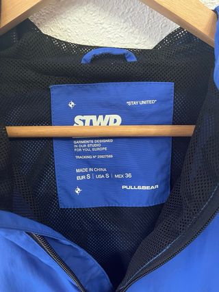Cortavientos STWD azul
