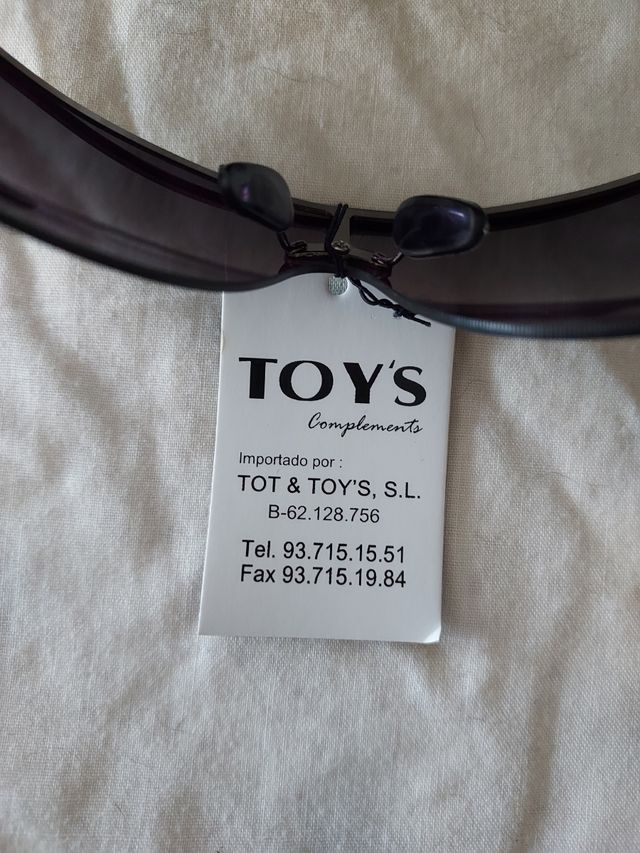 Gafas honbre sin usar con su etiquéta.