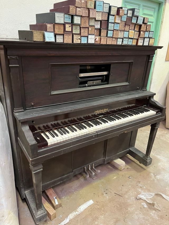 Pianola antigua
