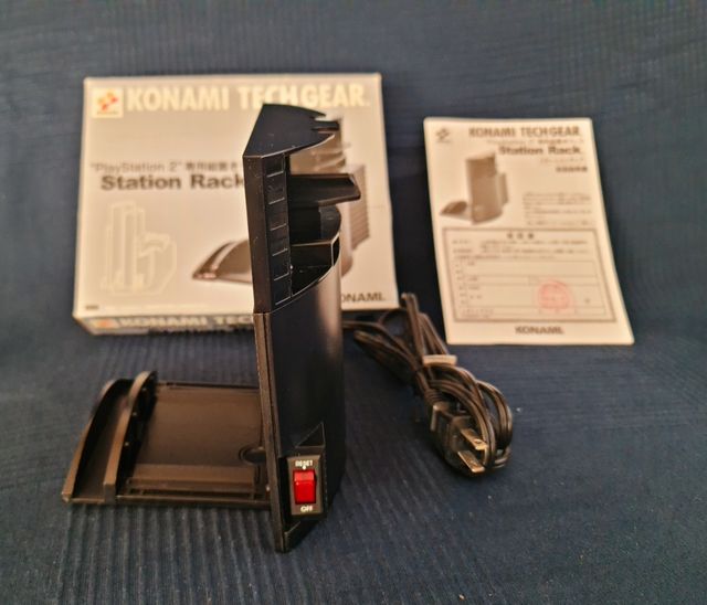 Rack per Playstation 2/Vertical Station.