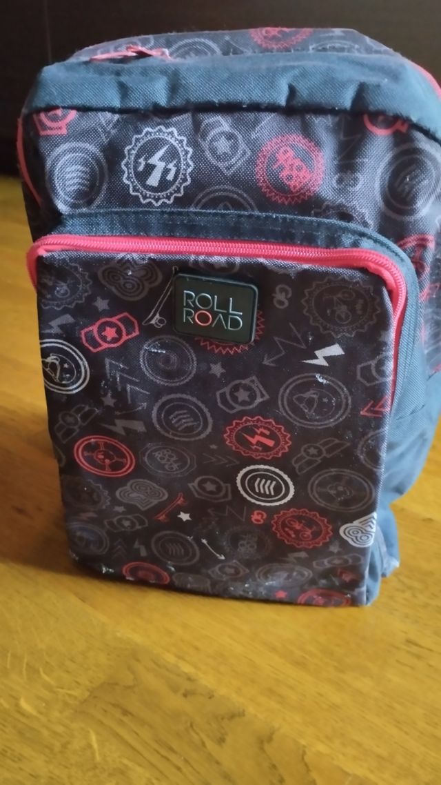 Mochila escolar 🎒