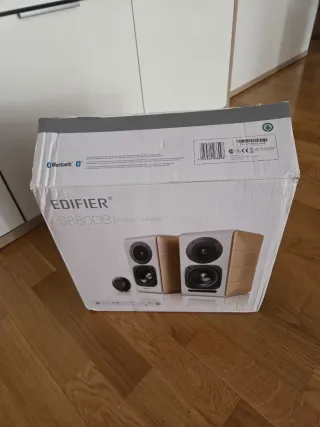 Altavoces activos Edifier S880DB