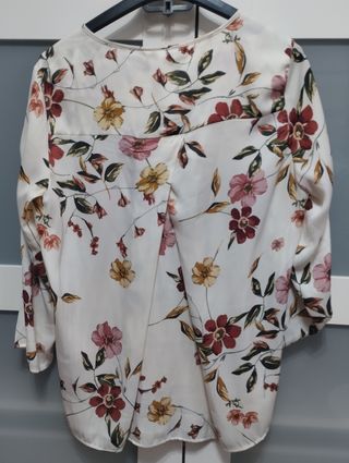 Blusa flores