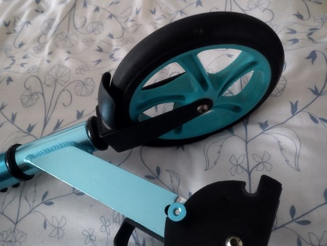 Monopattino EMPIRE M.200