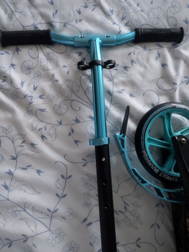 Monopattino EMPIRE M.200