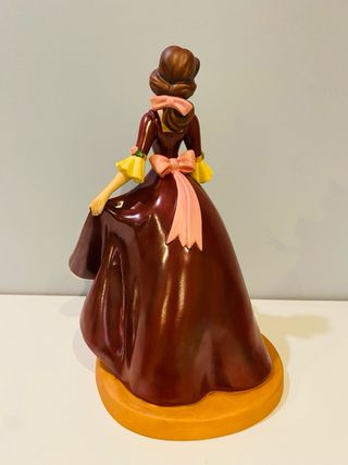 WDCC - Disney - Belle “The Gift of Love” Holiday