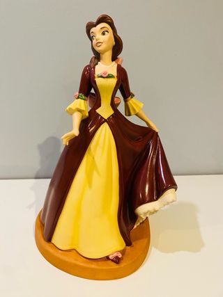 WDCC - Disney - Belle “The Gift of Love” Holiday