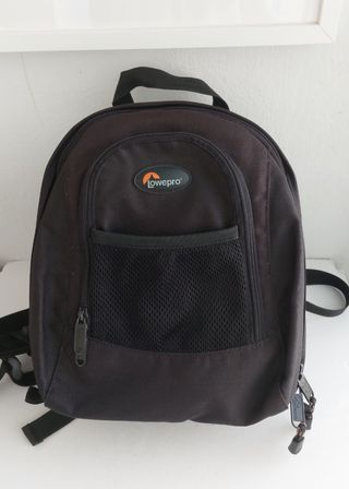 MOCHILA LOWEPRO MICRO TREKKER 100